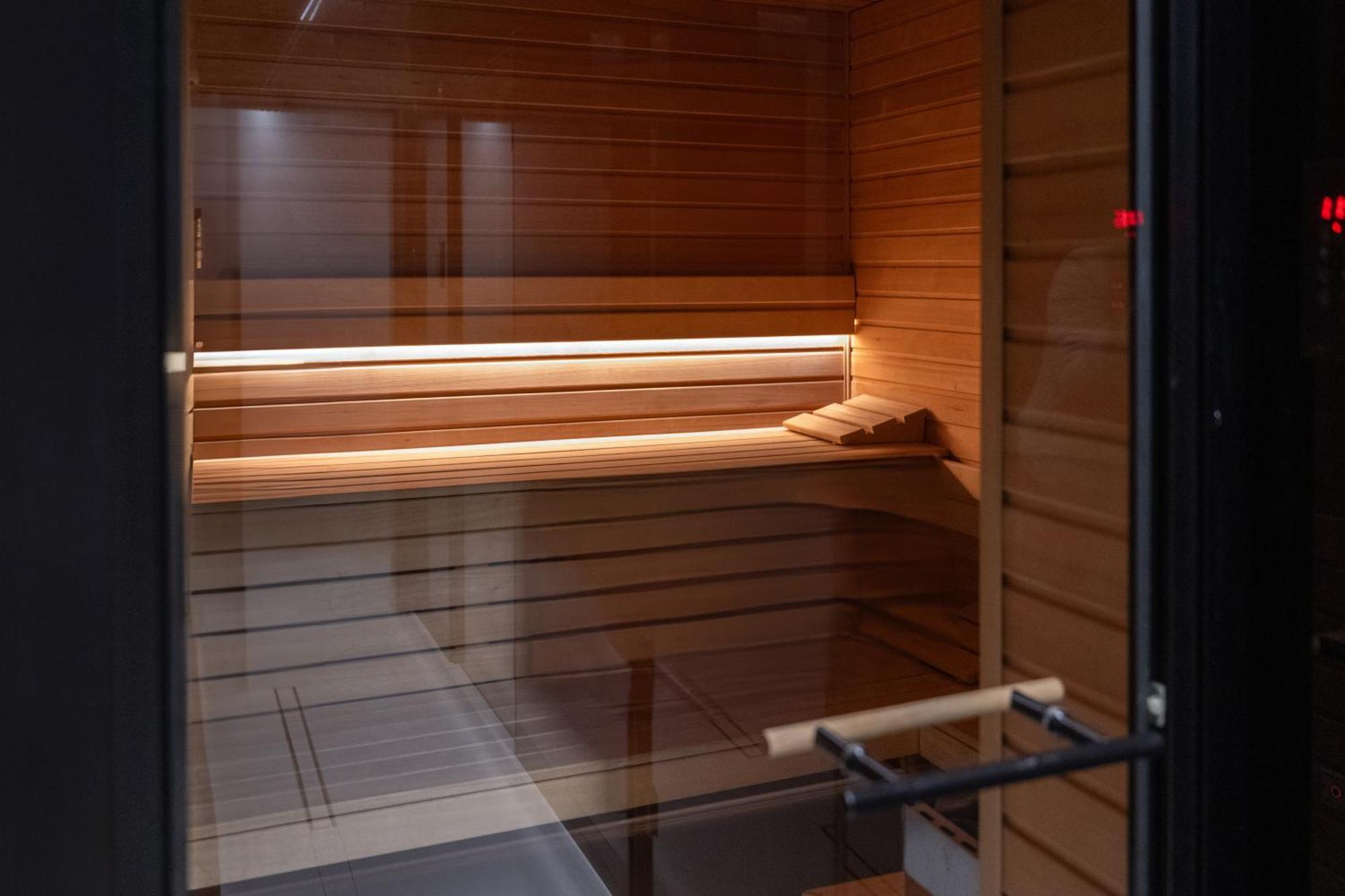 Apartment Brabank Riverside Stara Stocznia Premium Sauna & Gym 그단스크 외부 사진